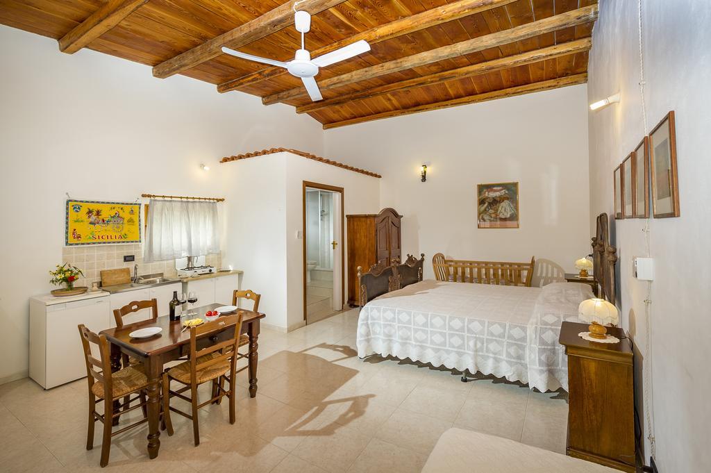 Agriturismo Finazzo Balata di Baida Luaran gambar
